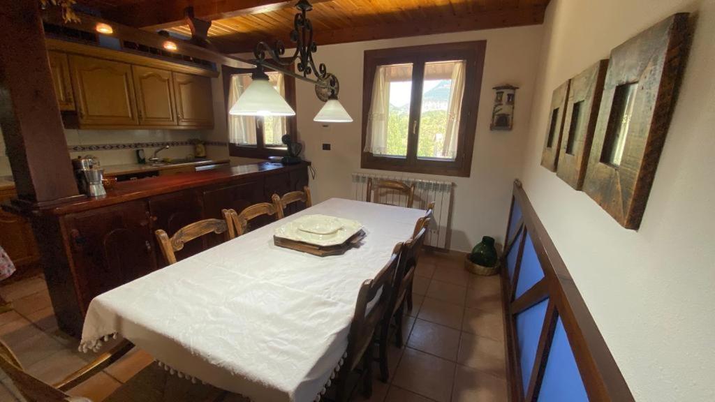 Casa Belius Villa Biescas  Eksteriør bilde